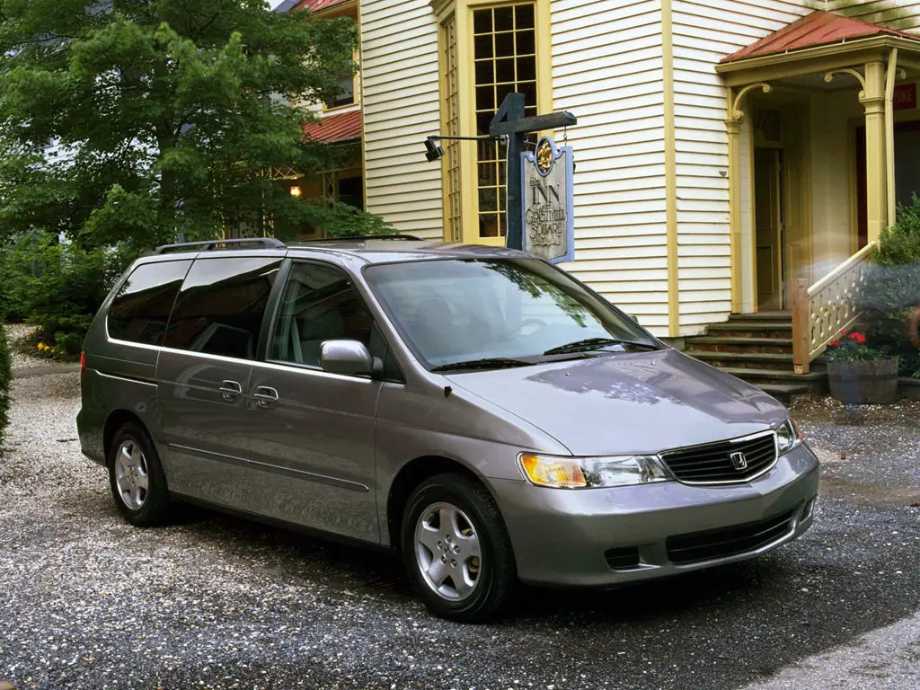 Honda Odyssey (RL1) 2 поколение, минивэн (06.1998 - 07.2001)